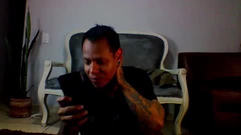 juanpt69 online show from February 2025 10:54:01 AM