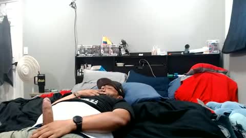 Juiceepawwg420 online show from June 2026 05:50:02 PM