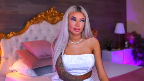 Snapshot of juicy_jessye chatting on June 2026 07:49:01 PM Jessye online show from June 2026 07:49:01 PM