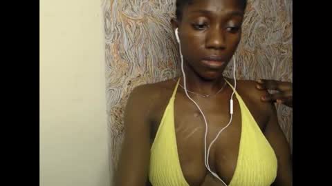 queen online show from February 2025 08:18:02 AM