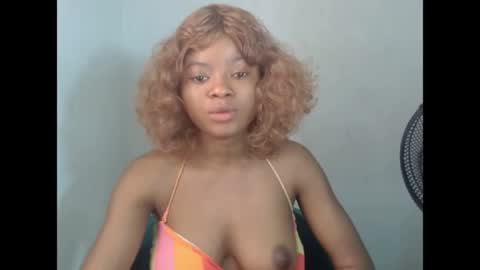 juicynpinkx online show from March 2026 08:28:01 AM