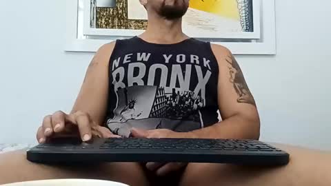 Snapshot of juleslatin122 chatting on December 2024 12:29:02 PM Jules online show from December 2024 12:29:02 PM