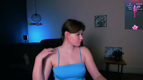 juli kisss online show from December 2024 02:06:02 AM