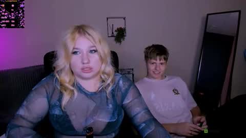 juli kisss online show from September 2025 07:25:02 PM