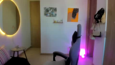 Snapshot of juli_santos_22 chatting on July 2026 12:57:02 PM juli_santos_22 online show from July 2026 12:57:02 PM
