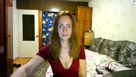 Snapshot of juliaa_foxi chatting on September 2025 05:45:02 PM juliaa_foxi online show from September 2025 05:45:02 PM