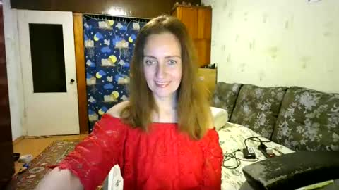 Snapshot of juliaa_foxi chatting on November 2025 05:58:02 PM juliaa_foxi online show from November 2025 05:58:02 PM