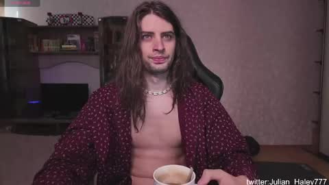 Snapshot of julian_cassablanca chatting on April 2026 03:30:02 AM julian_cassablanca online show from April 2026 03:30:02 AM