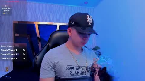 JULIAN  online show from April 2026 11:13:01 PM