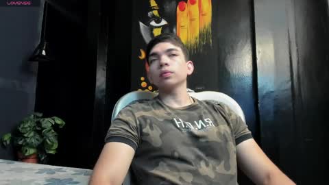 JULIAN  online show from April 2026 11:16:01 PM