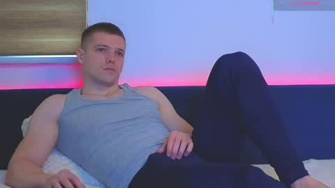 Snapshot of julian_turner chatting on May 2026 10:19:02 AM julian_turner online show from May 2026 10:19:02 AM