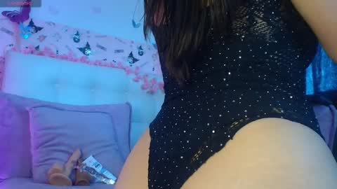 Snapshot of juliana_js_ chatting on February 2026 05:58:01 PM juliana_js_ online show from February 2026 05:58:01 PM