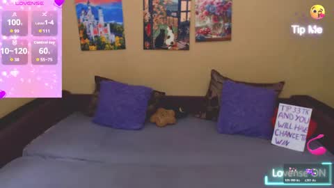Snapshot of juliasane_ chatting on June 2026 01:55:02 PM Jul online show from June 2026 01:55:02 PM