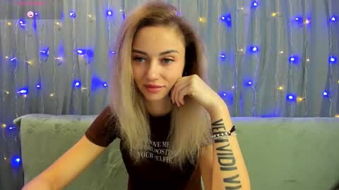 Yulya online show from November 2025 03:17:02 AM