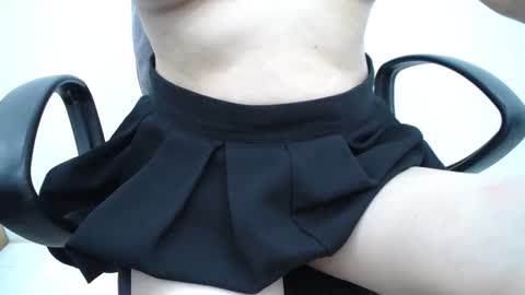 julie9x online show from April 2026 09:10:01 AM