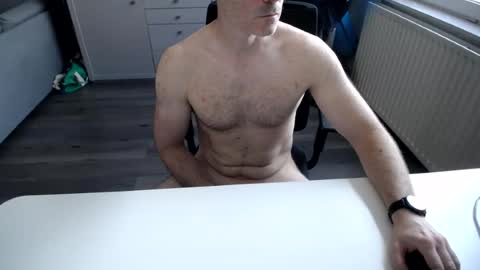 Snapshot of julienneedyou chatting on June 2026 08:16:02 AM julienneedyou online show from June 2026 08:16:02 AM