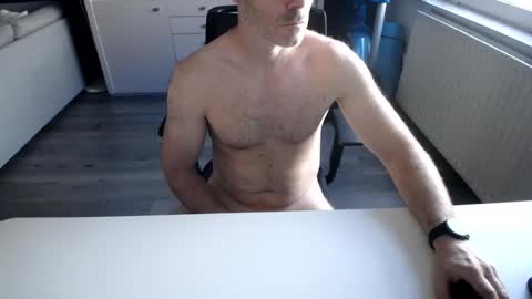 Snapshot of julienneedyou chatting on July 2026 07:54:02 AM julienneedyou online show from July 2026 07:54:02 AM