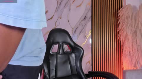 Julien online show from April 2026 11:55:01 AM