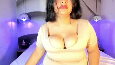 Snapshot of juliet_miller chatting on July 2026 03:31:02 AM Juliet online show from July 2026 03:31:02 AM