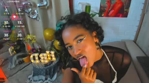 Juli online show from May 2026 07:30:02 PM