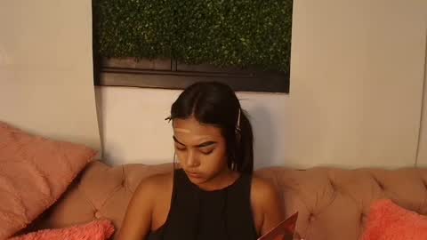 Juli online show from April 2026 07:25:02 PM