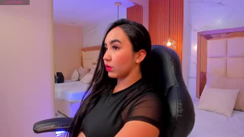 Snapshot of julieta_rose__ chatting on May 2026 09:53:02 PM online show from May 2026 09:53:02 PM