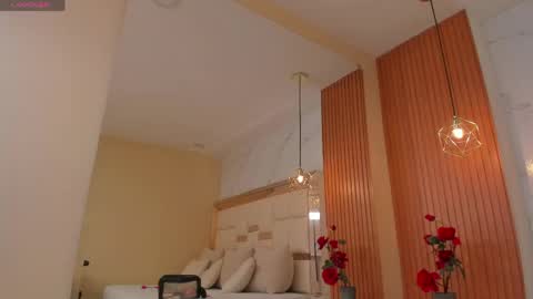 Snapshot of julieta_rose__ chatting on May 2026 10:51:02 PM online show from May 2026 10:51:02 PM