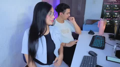 Julieta  Alex online show from April 2026 08:24:02 PM