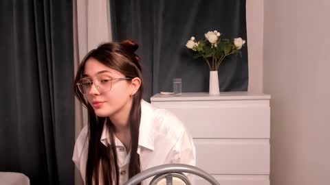 Snapshot of juliettacurto chatting on March 2026 10:16:01 PM Leila online show from March 2026 10:16:01 PM