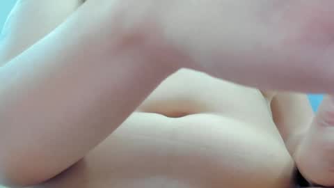 juliette_pretty_ online show from April 2026 07:08:02 PM