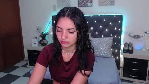 Snapshot of juliieth_miller chatting on December 2024 09:23:01 AM Juliieth Miller online show from December 2024 09:23:01 AM