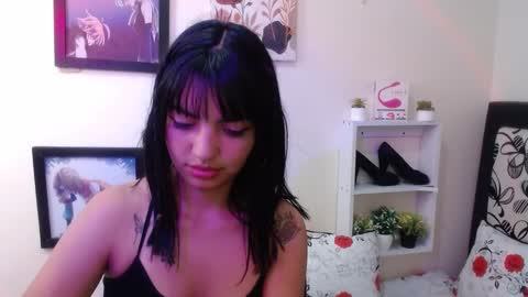 Snapshot of juliieth_miller chatting on March 2025 12:33:02 AM Juliieth Miller online show from March 2025 12:33:02 AM
