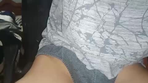 Snapshot of julioxxx24 chatting on April 2026 04:51:01 AM julioxxx24 online show from April 2026 04:51:01 AM