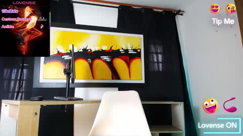 jullian online show from February 2026 07:35:01 PM