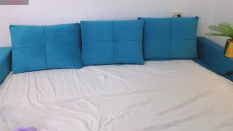 july_kane online show from October 2025 06:35:02 AM