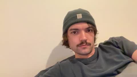 just_a_guy_with_a_big_cock online show from January 2026 10:12:02 PM