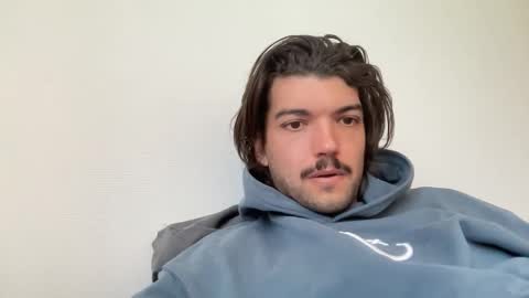 just_a_guy_with_a_big_cock online show from April 2026 08:50:01 AM