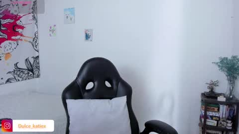 Sofia online show from March 2026 03:48:01 PM