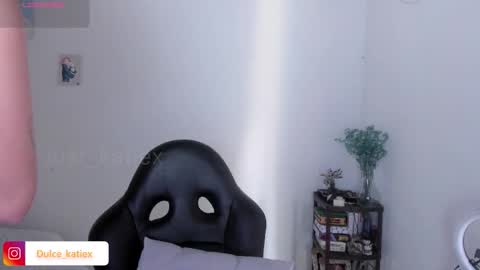 Sofia online show from March 2026 06:03:02 PM