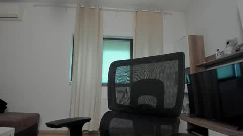 Snapshot of justchloex chatting on October 2025 07:01:02 AM Chloe online show from October 2025 07:01:02 AM