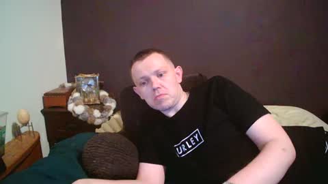 Snapshot of justclickthis chatting on June 2026 01:59:02 PM justclickthis online show from June 2026 01:59:02 PM