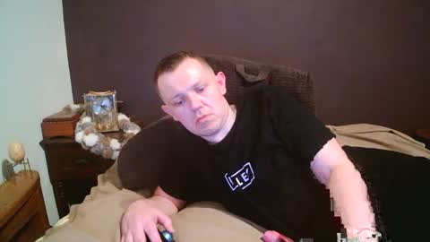 Snapshot of justclickthis chatting on June 2026 04:39:02 AM justclickthis online show from June 2026 04:39:02 AM