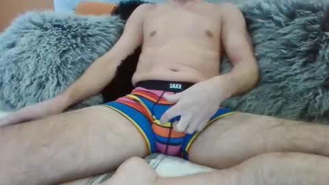 Sylvester online show from February 2025 12:17:01 PM