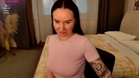 Miss Grace online show from April 2026 04:43:01 AM