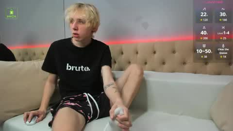 justTEEN online show from April 2026 10:20:02 AM