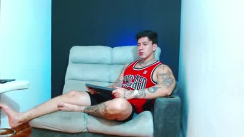 justinfuller_31 online show from July 2026 01:22:01 AM