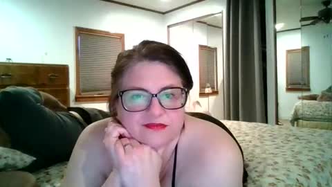 jwm04 online show from May 2026 12:16:02 AM