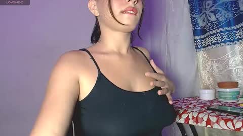 Kade  Anne online show from October 2025 02:51:02 AM