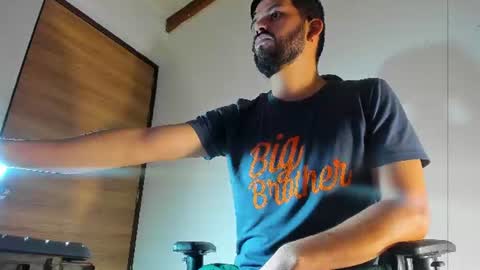 kael_cassian online show from June 2026 08:05:02 AM