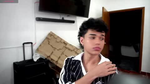 kai_onfire online show from April 2026 07:22:01 AM